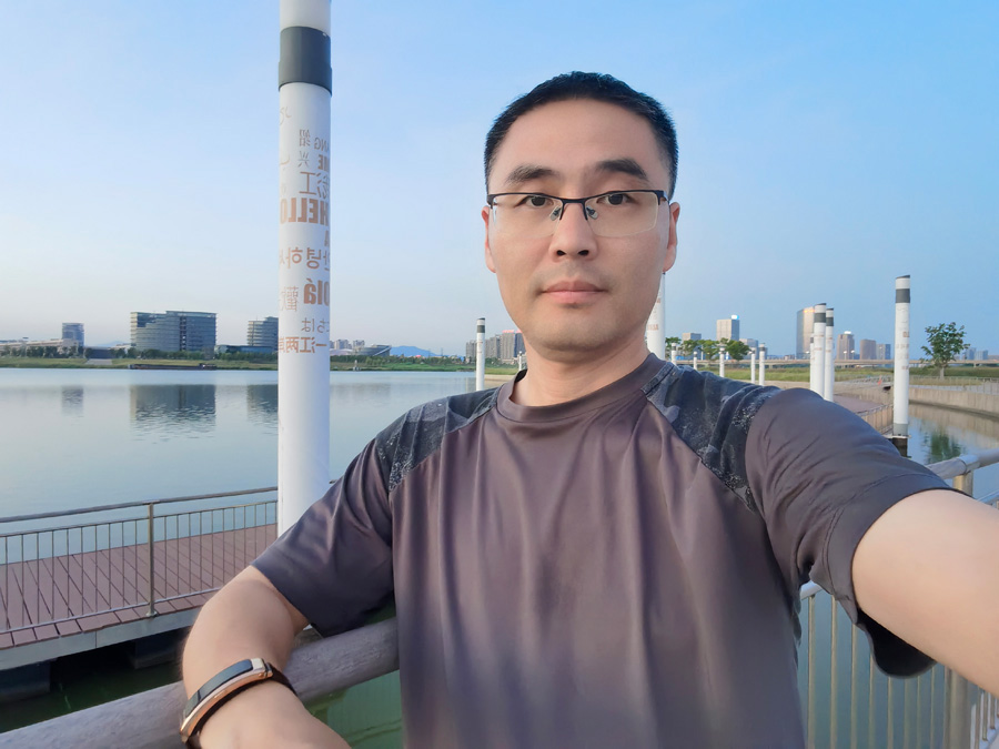 2022年度國邦醫(yī)藥金鷹奮斗者——湯 旗